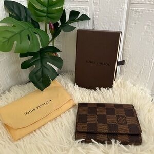 Louis Vuitton Business Card holder in Damier Ebene